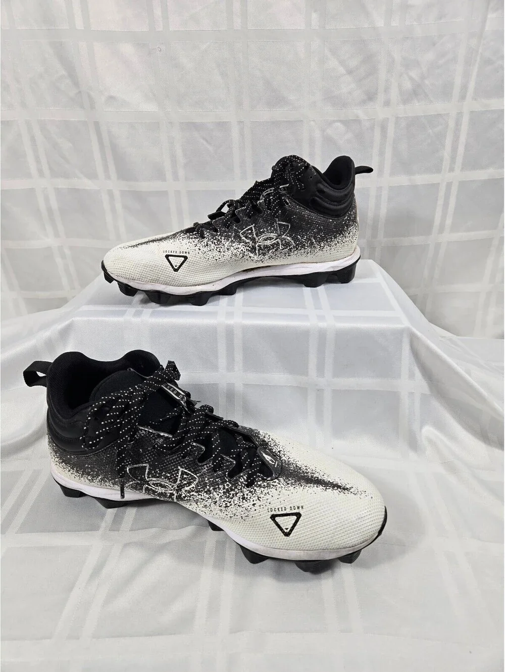 Under Armour Spotlight Franchise RM 2.0 Football Cleats S 13